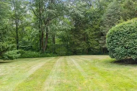 39 Downing St, Hingham, MA 02043 photo 28