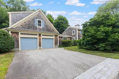 39 Downing St, Hingham, MA 02043 photo 29