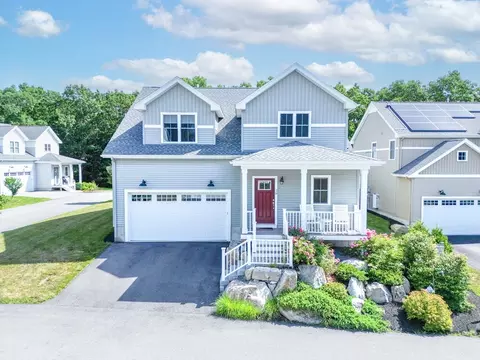 28 Cary Ln, Foxboro, MA 02035