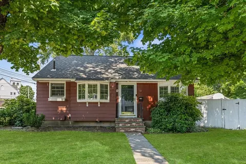 13 Florence St, Hudson, MA 01749