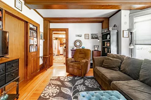 64 Marion St, Chicopee, MA 01013 photo 7