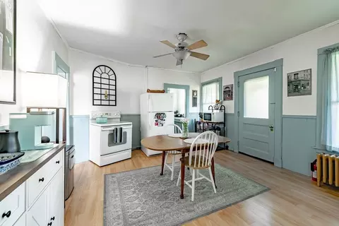 64 Marion St, Chicopee, MA 01013 photo 18