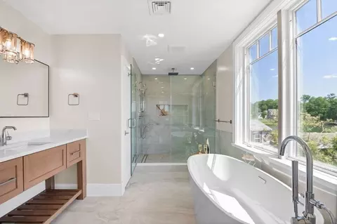10 Tibbetts Ave, Danvers, MA 01923 photo 27