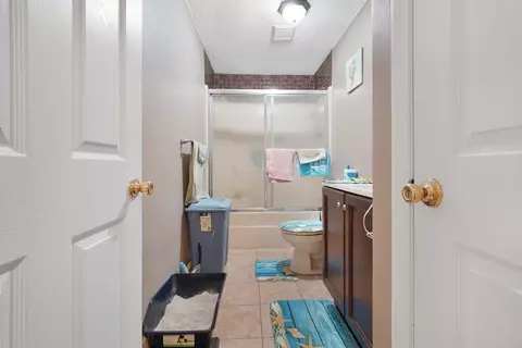 Entry Way - 120 Lewin St #22, Fall River, MA 02720 photo 1 of 1