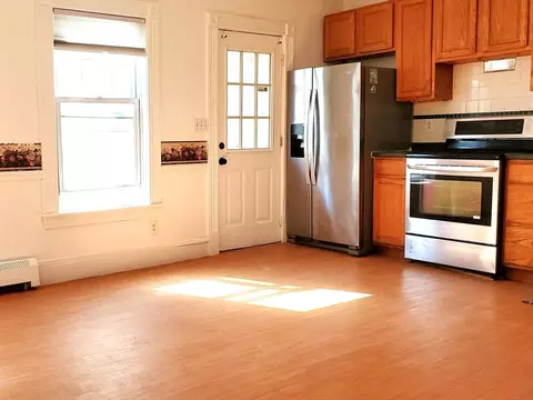 175 Warwick St, Lowell, MA 01851 photo 5