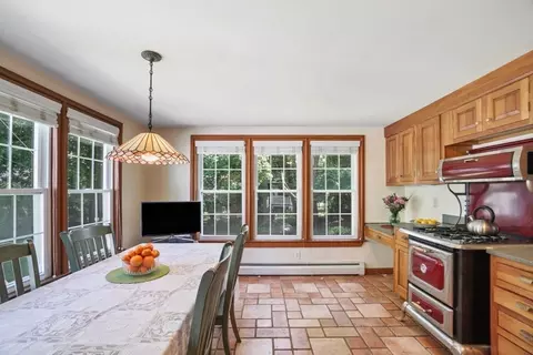 34 Custer St, Boston, MA 02130 photo 10