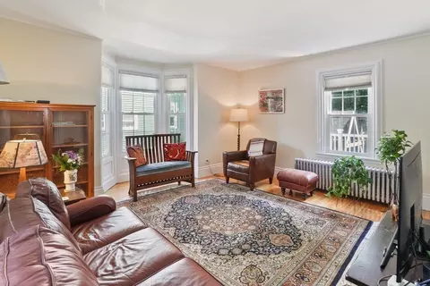 34 Custer St, Boston, MA 02130 photo 2
