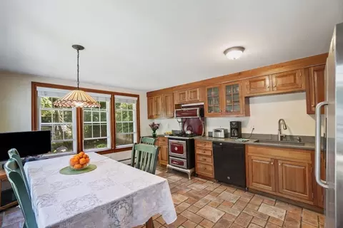 34 Custer St, Boston, MA 02130 photo 11