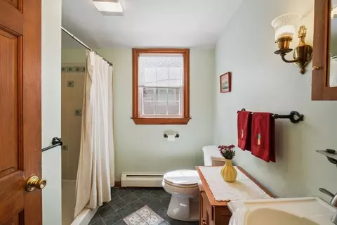 34 Custer St, Boston, MA 02130 photo 17