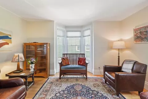 34 Custer St, Boston, MA 02130 photo 5