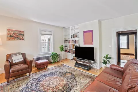 34 Custer St, Boston, MA 02130 photo 4