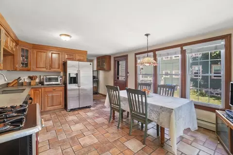 34 Custer St, Boston, MA 02130 photo 12