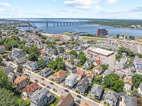 612 June St, Fall River, MA 02720 photo 8