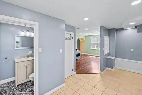 612 June St, Fall River, MA 02720 photo 34