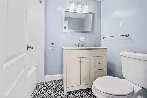 612 June St, Fall River, MA 02720 photo 32
