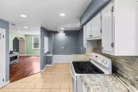 612 June St, Fall River, MA 02720 photo 35