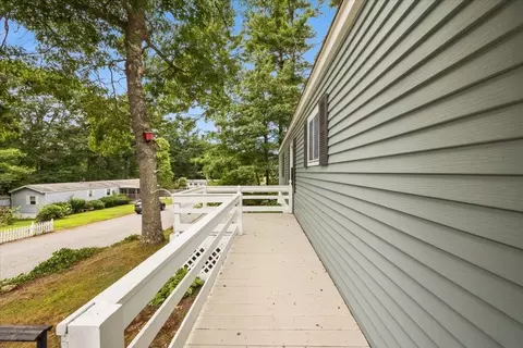40 Michael St, Wareham, MA 02576 photo 5