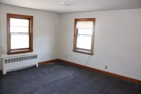 3 Gaffney St, Gloucester, MA 01930 photo 12