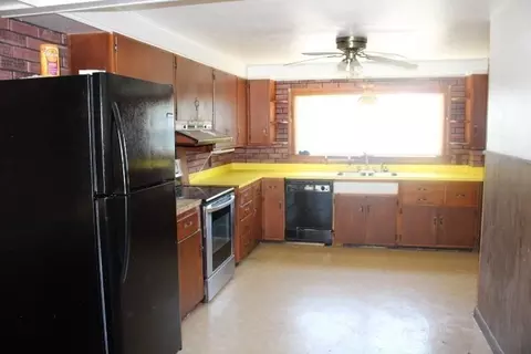 3 Gaffney St, Gloucester, MA 01930 photo 10