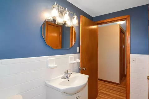 Bath - 9 Normandy Ave, Webster, MA 01570 photo 1 of 2