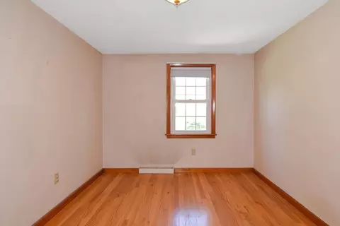 Bedroom - 9 Normandy Ave, Webster, MA 01570 photo 6 of 6