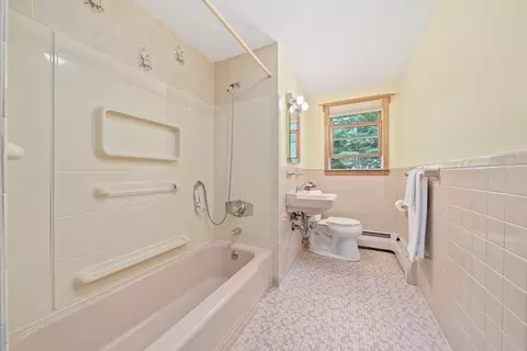 19 Ledgewood Dr, Canton, MA 02021 photo 12