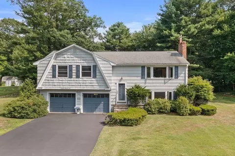 19 Ledgewood Dr, Canton, MA 02021 photo 1