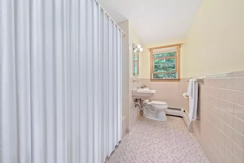 19 Ledgewood Dr, Canton, MA 02021 photo 13