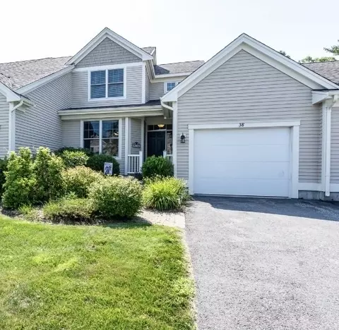 38 Grey Hawk Dr #653, Mashpee, MA 02649 photo 2