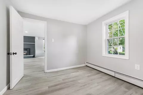 8 Murphy St, Wareham, MA 02571 photo 15
