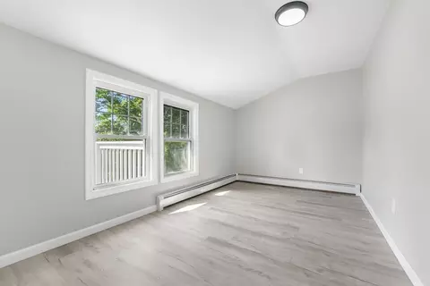 8 Murphy St, Wareham, MA 02571 photo 17