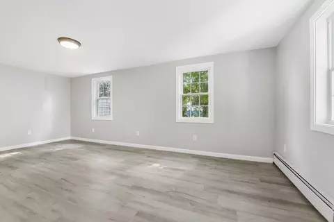 8 Murphy St, Wareham, MA 02571 photo 9