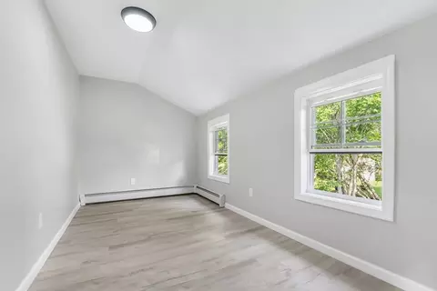 8 Murphy St, Wareham, MA 02571 photo 18