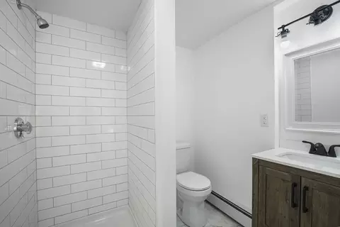 Bath - 10 Murphy St, Wareham, MA 02571 photo 1 of 1