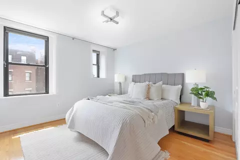 10 Charlesgate E #403, Boston, MA 02215 photo 12
