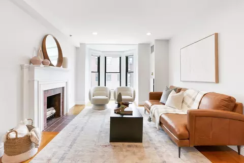 10 Charlesgate E #403, Boston, MA 02215