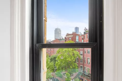 10 Charlesgate E #403, Boston, MA 02215 photo 18