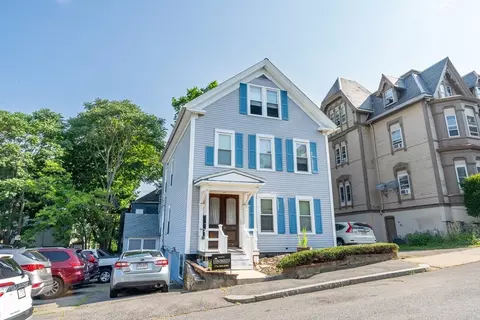 Exterior - 24 Bowdoin St, Worcester, MA 01609 photo 2 of 4