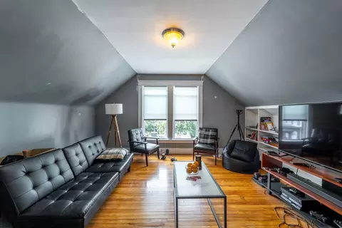 Living - 24 Bowdoin St, Worcester, MA 01609 photo 1 of 2