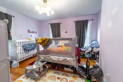 Bedroom - 24 Bowdoin St, Worcester, MA 01609 photo 1 of 5