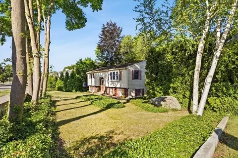 1468 Highland Ave, Fall River, MA 02720 photo 4