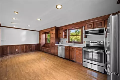 1468 Highland Ave, Fall River, MA 02720 photo 11