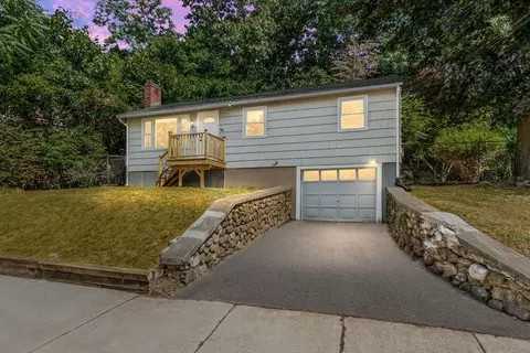 118 Byron Ave, Lawrence, MA 01841