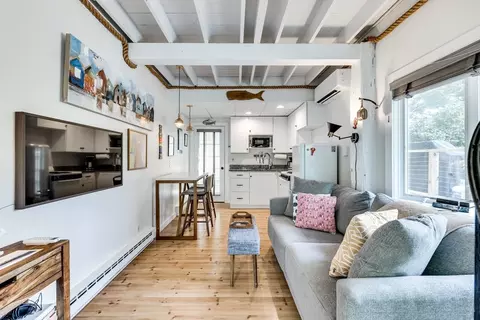 233 Bradford St #7, Provincetown, MA 02657