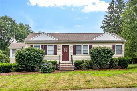 505 Old Post Rd, Walpole, MA 02081