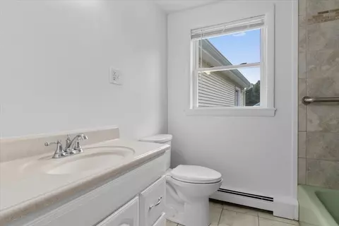 Bath - 505 Old Post Rd, Walpole, MA 02081 photo 1 of 1