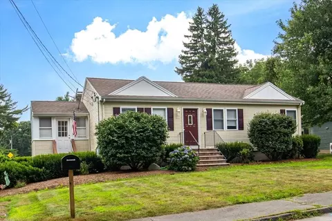 Exterior - 505 Old Post Rd, Walpole, MA 02081 photo 2 of 7