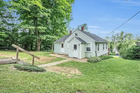 6 Lambs Grv, Spencer, MA 01562