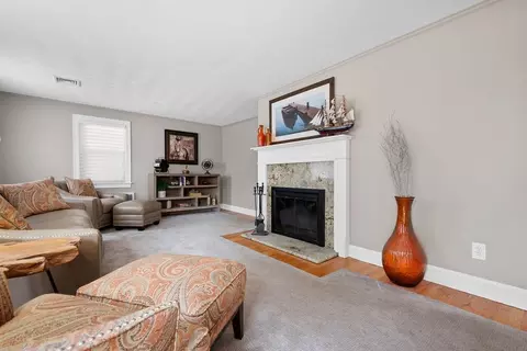 Living - 89 Wakefield St, Reading, MA 01867 photo 5 of 5