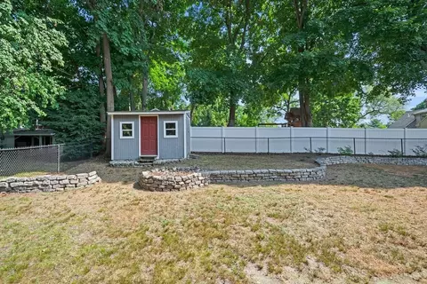 Exterior - 89 Wakefield St, Reading, MA 01867 photo 5 of 11